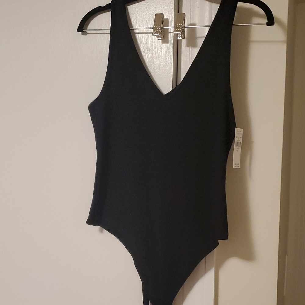 NWT AEO Black V-Neck Bodysuit